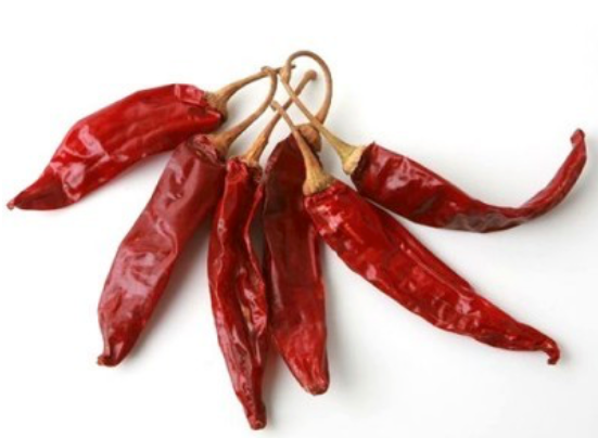 فلفل أحمر طويل بالعود