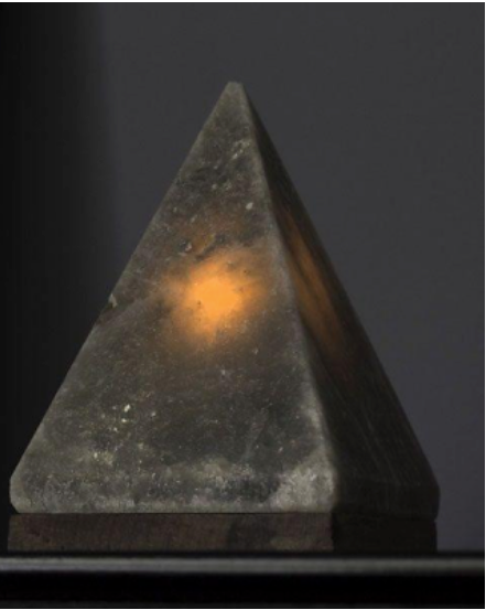 مصباح نادر هملايا مثلث أسود