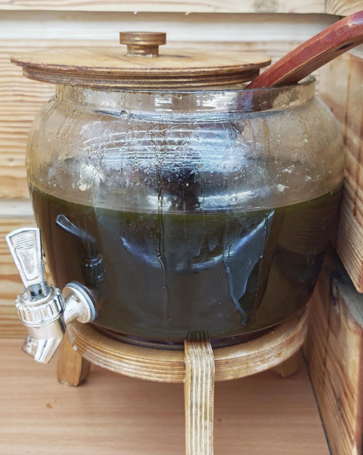 عسل الجبل الحر